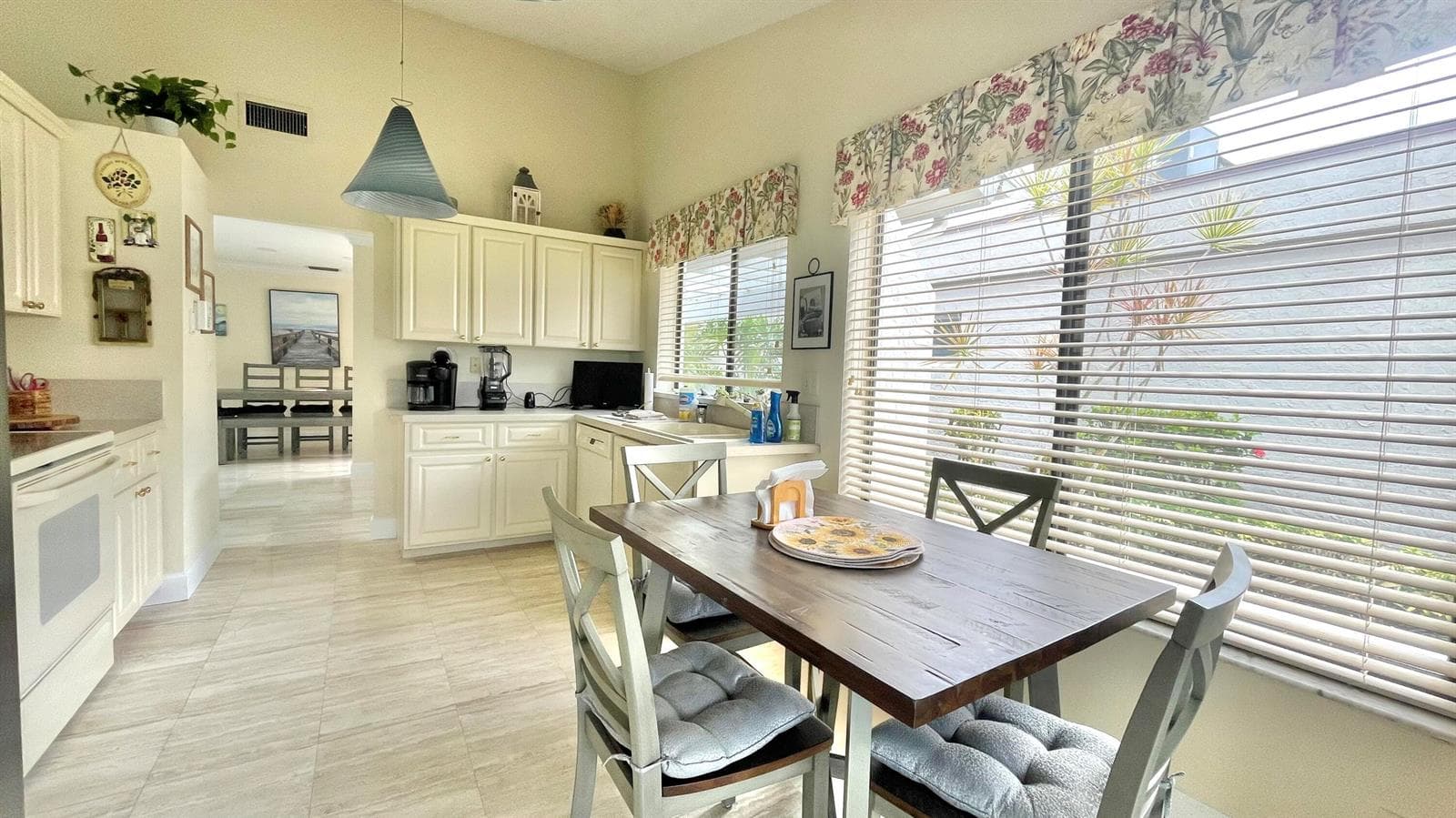 5662 Ainsley Court, Boynton Beach, FL 33437 photo 7
