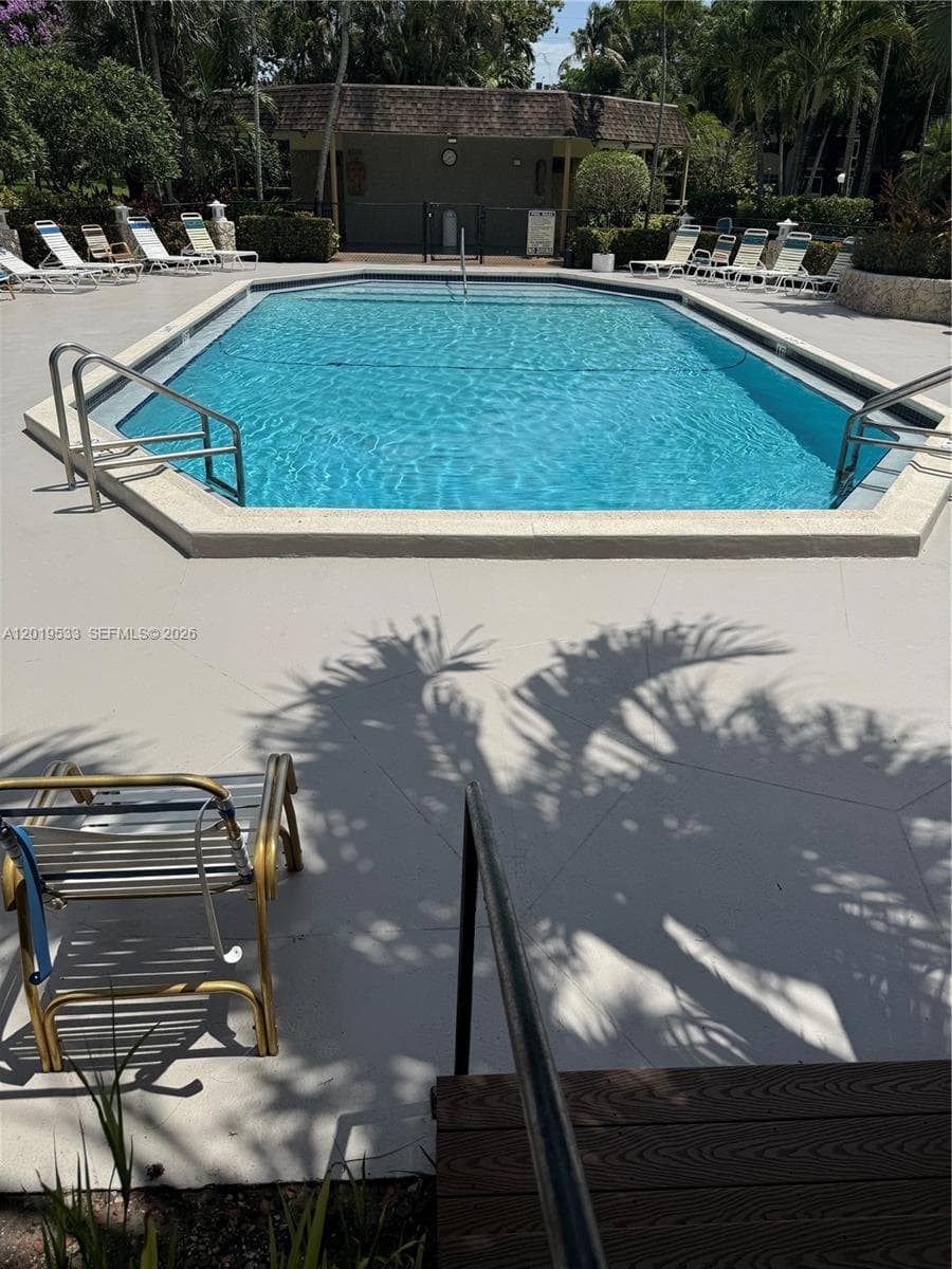 5131 W Oakland Park Blvd # 106, Lauderdale Lakes, FL 33313 photo 3