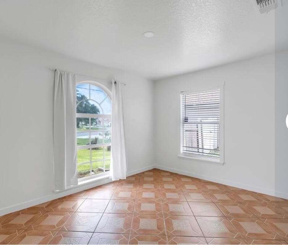 34 Bradford Court, Kissimmee, FL 34758 photo 9