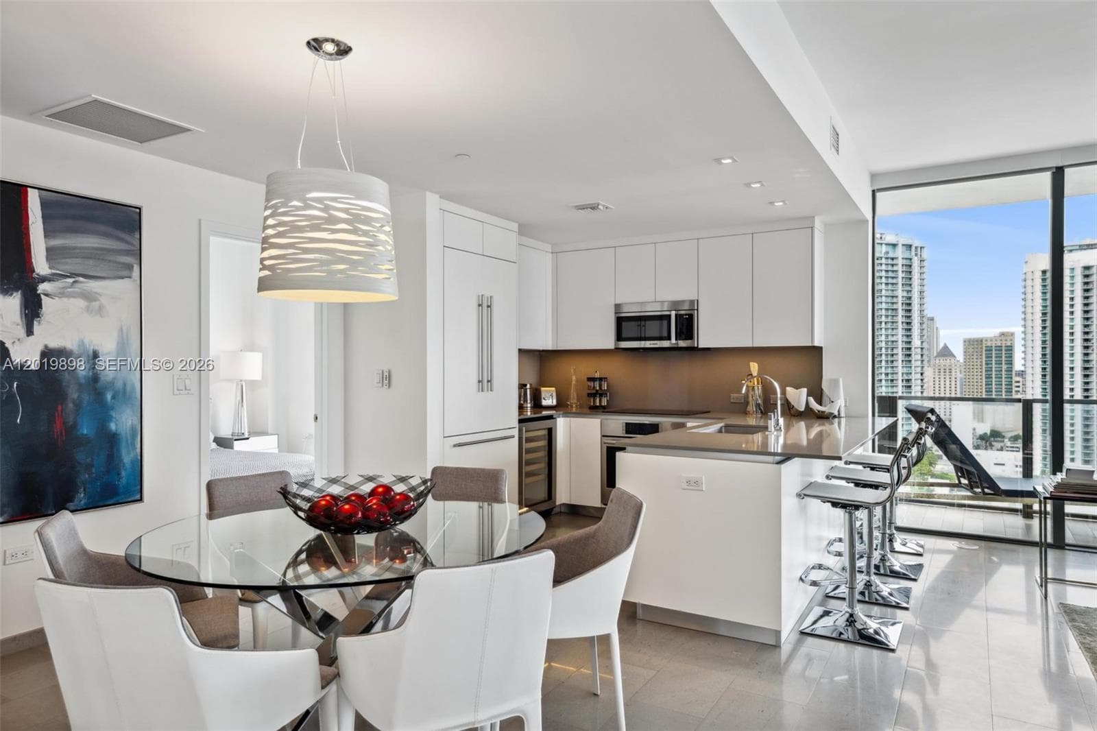 88 SW 7th St # 2111, Miami, FL 33130 photo 11