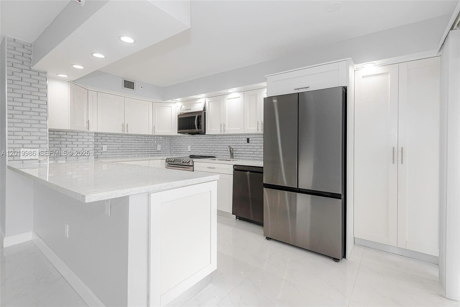 1201 S Ocean Dr # 610N, Hollywood, FL 33019 photo 13