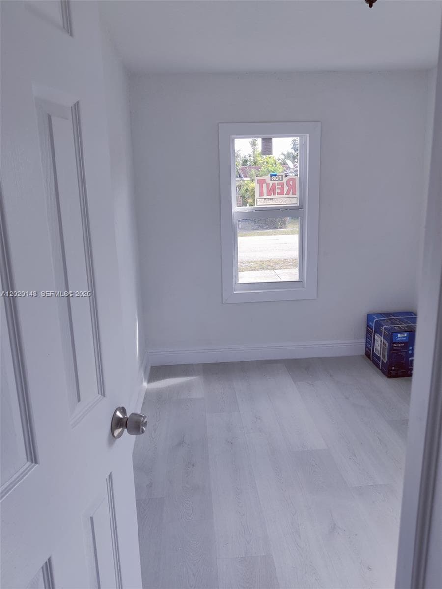 2103 NW 57th St, Miami, FL 33142 photo 10