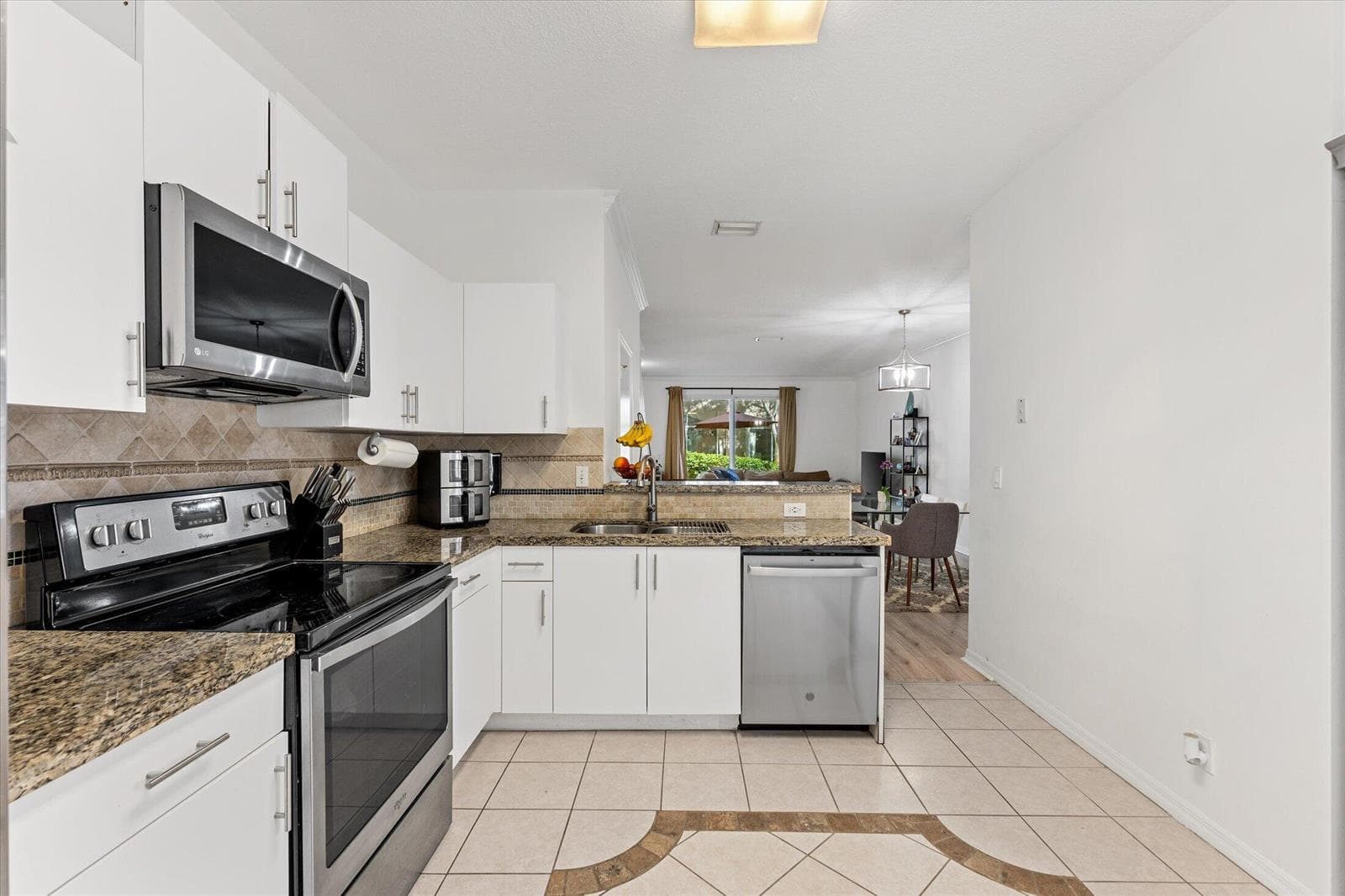 2264 Salerno Circle, Weston, FL 33327 photo 7