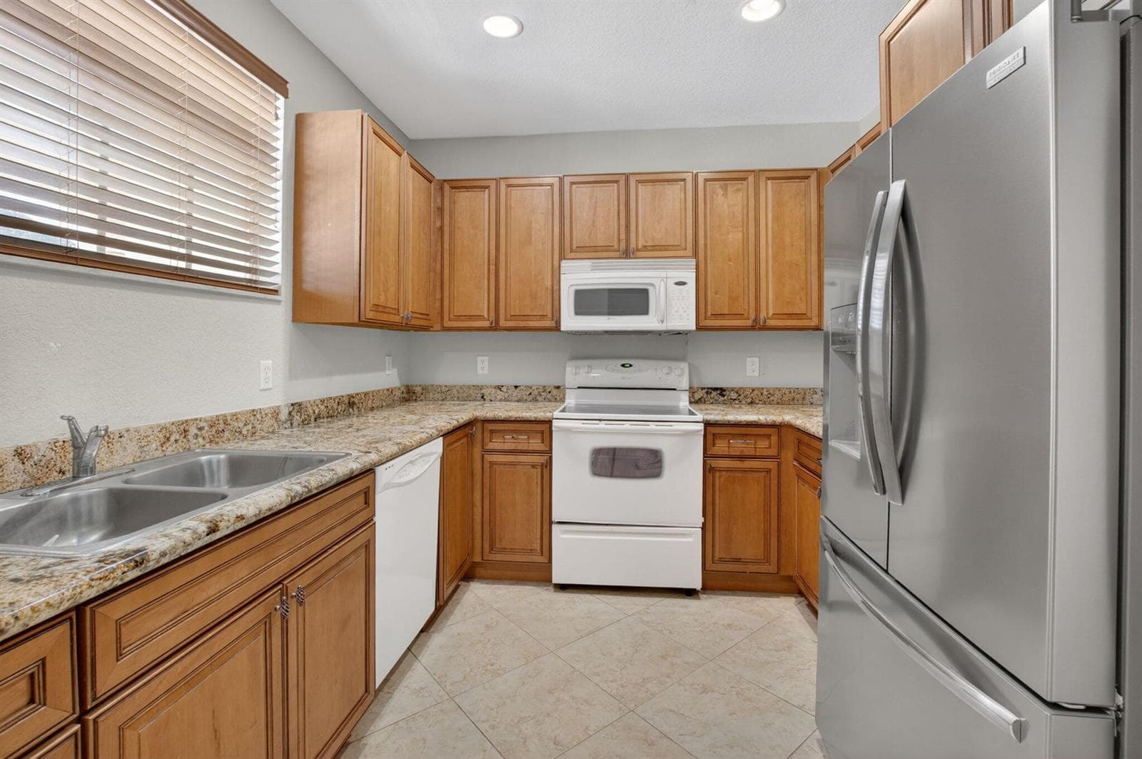 1418 W Wickham Circle # B, Delray Beach, FL 33445 photo 9