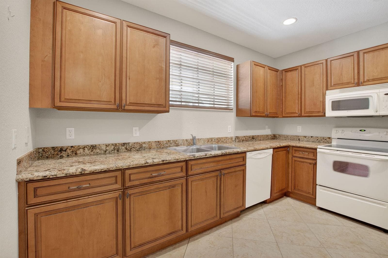 1418 W Wickham Circle # B, Delray Beach, FL 33445 photo 8