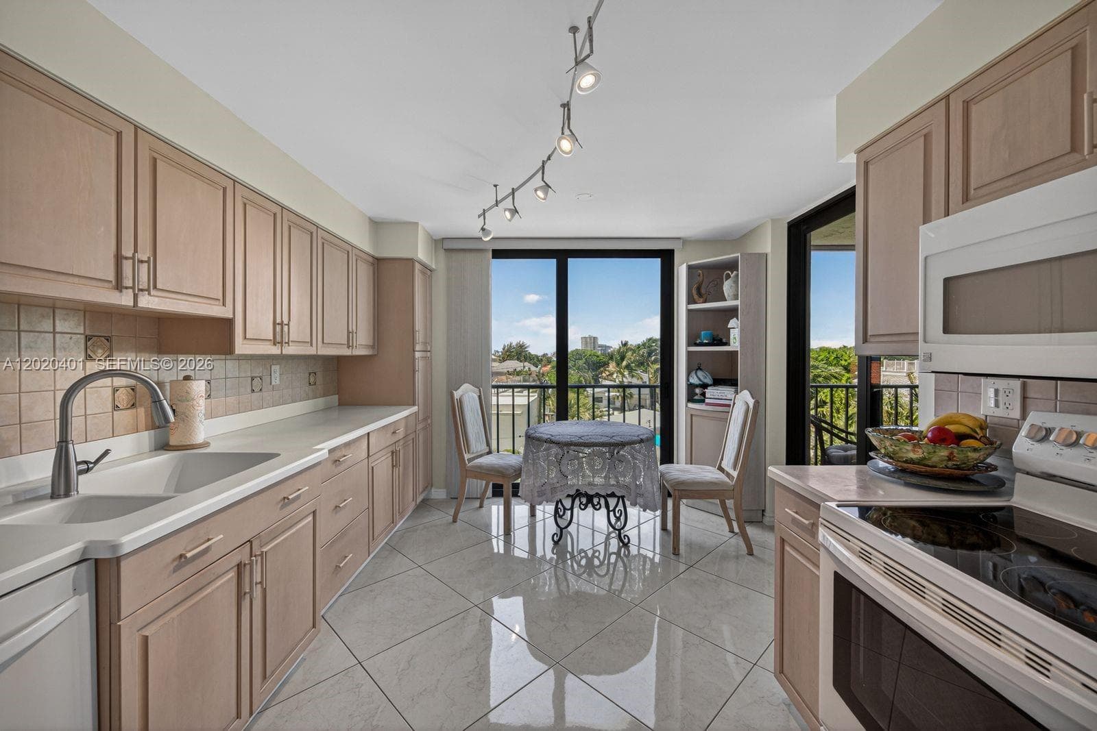 1901 N Ocean Blvd # 4D, Fort Lauderdale, FL 33305 photo 13
