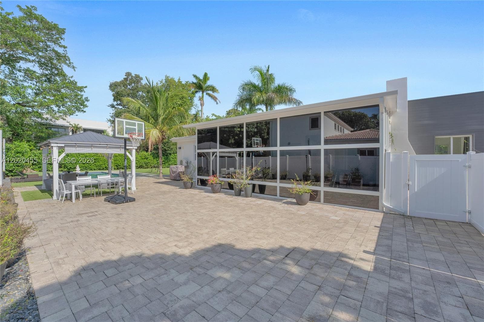 11144 NE 8th Ct, Biscayne Park, FL 33161 photo 8