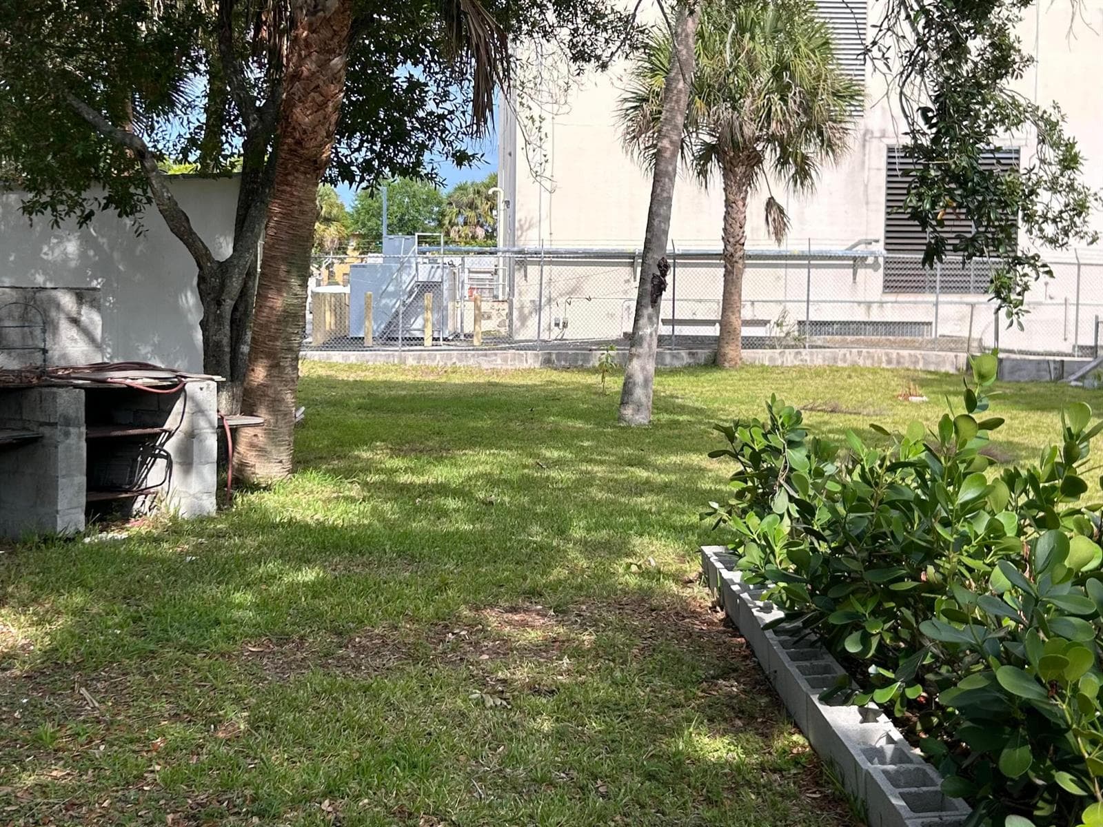 308 S 8th Street, Fort Pierce, FL 34950 photo 9