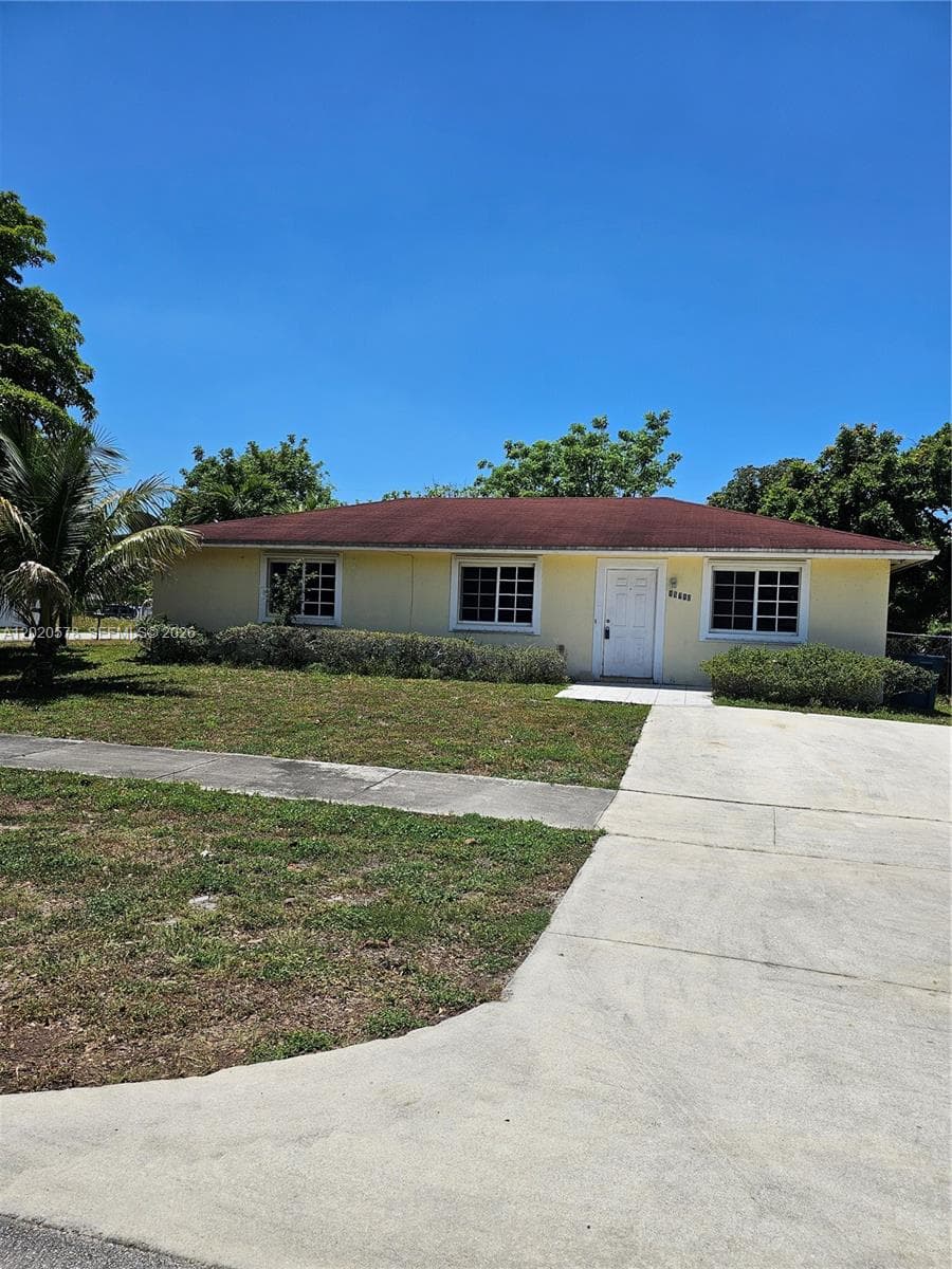 15700 NW 37th Pl, Miami Gardens, FL 33054 photo 10