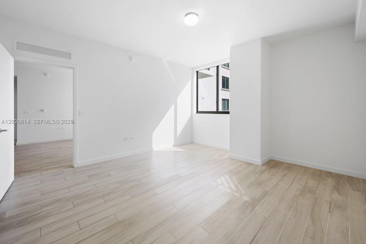 999 SW 1st Ave # 2911, Miami, FL 33130 photo 12