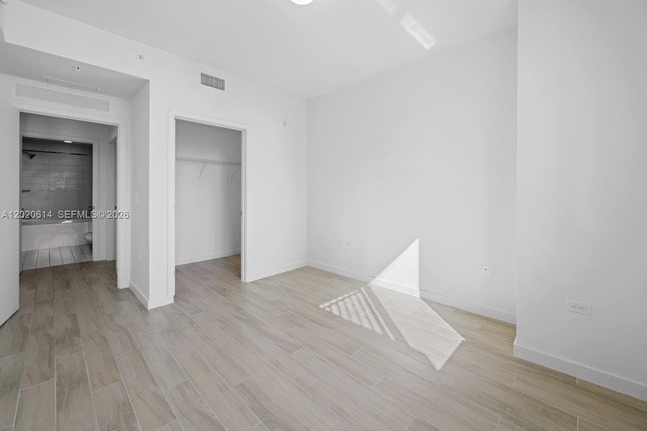 999 SW 1st Ave # 2911, Miami, FL 33130 photo 9