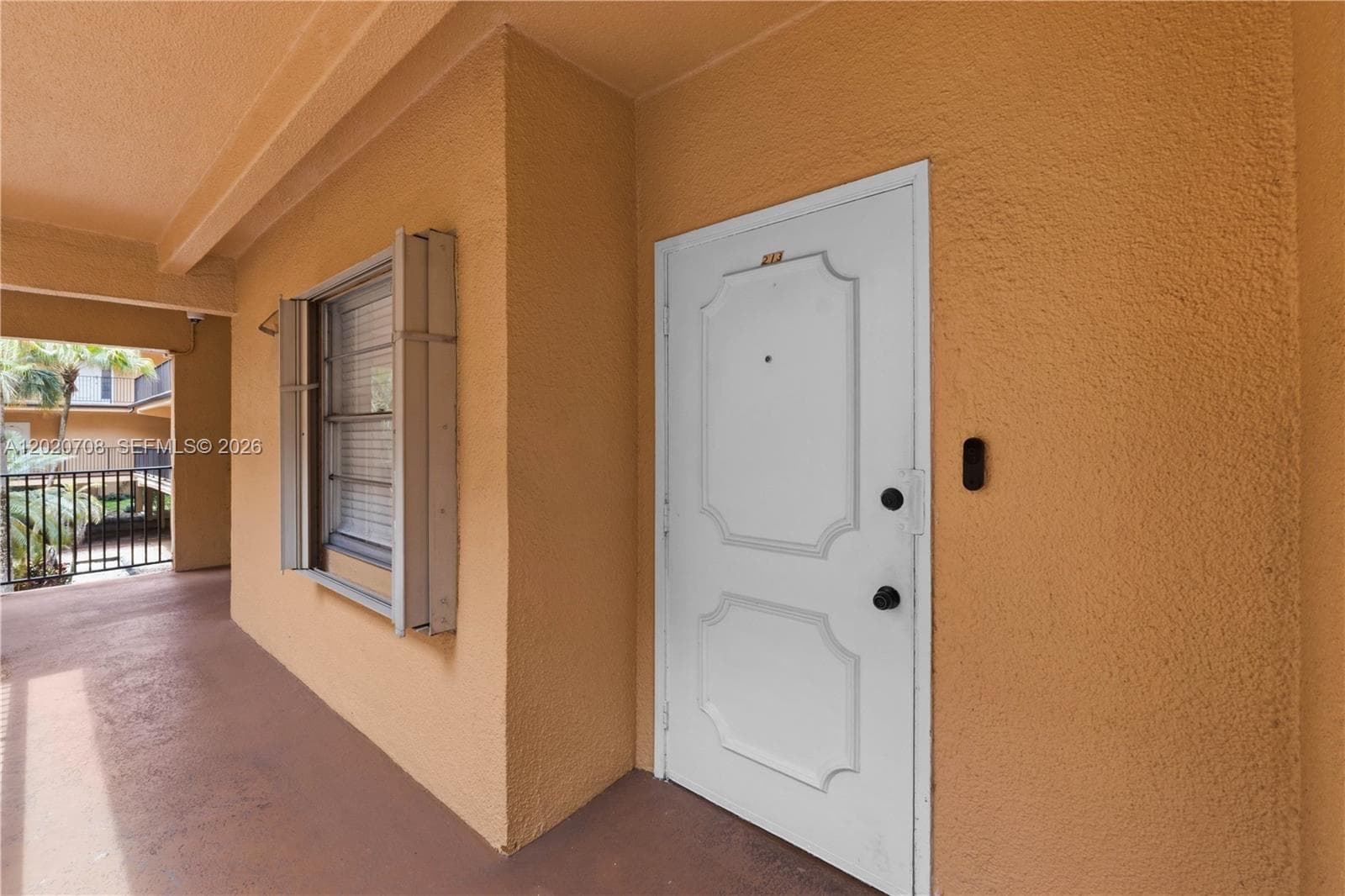 430 Commodore Dr # 213, Plantation, FL 33325 photo 6