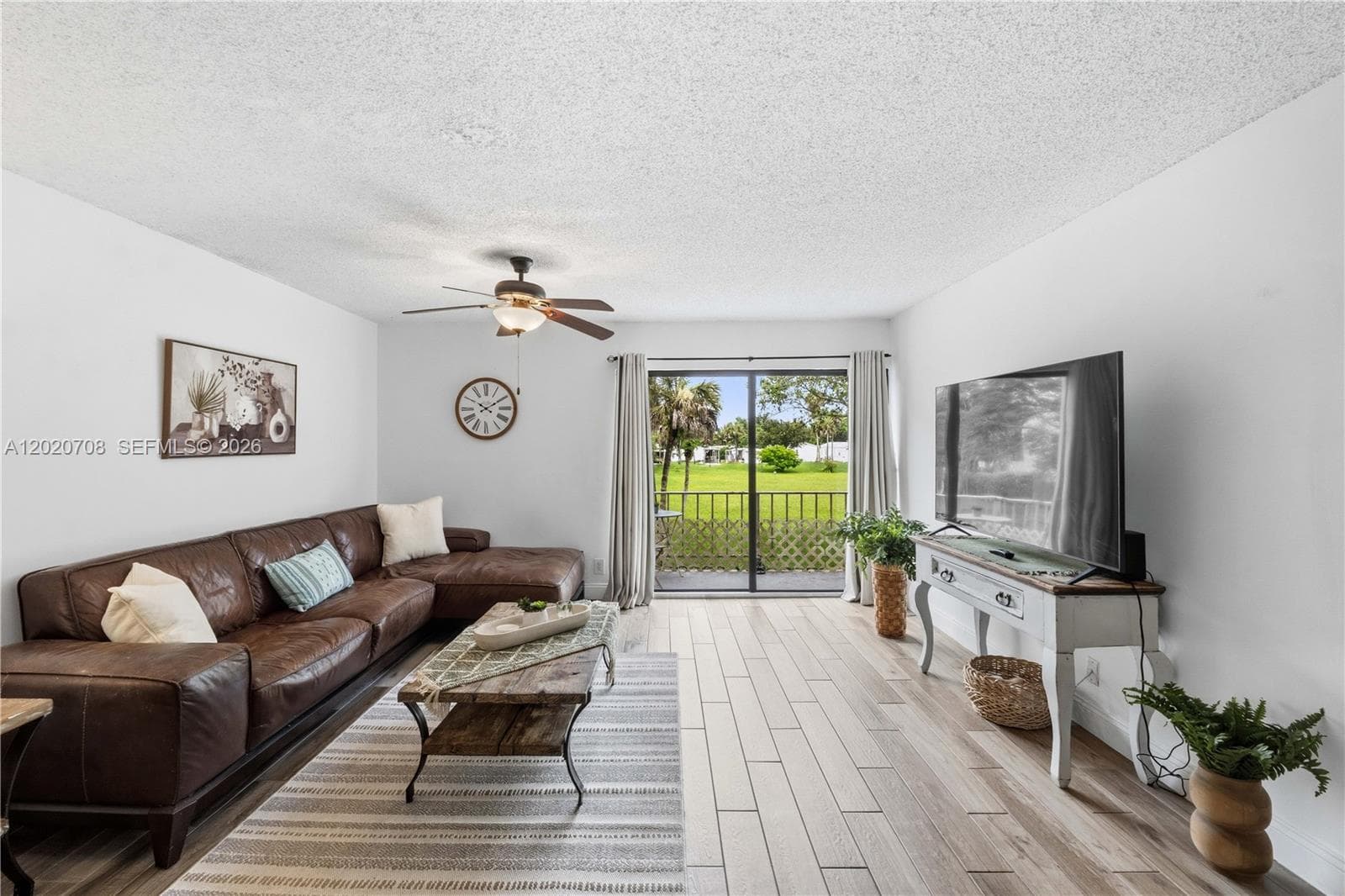 430 Commodore Dr # 213, Plantation, FL 33325 photo 12
