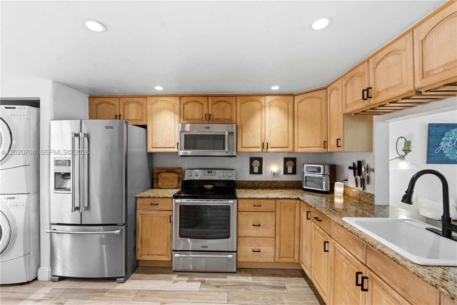 430 Commodore Dr # 213, Plantation, FL 33325 photo 8