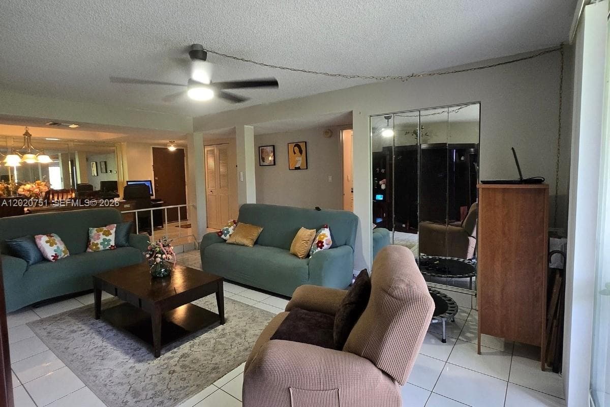 3660 Inverrary Dr # 3T, Lauderhill, FL 33319 photo 10