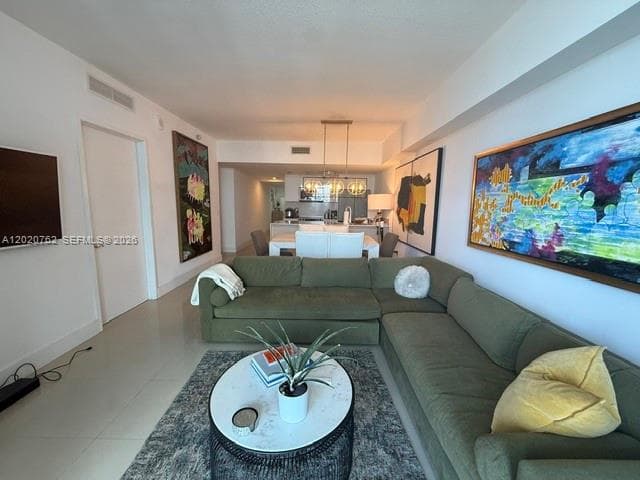 185 SW 7th St # 3803, Miami, FL 33130 photo 7