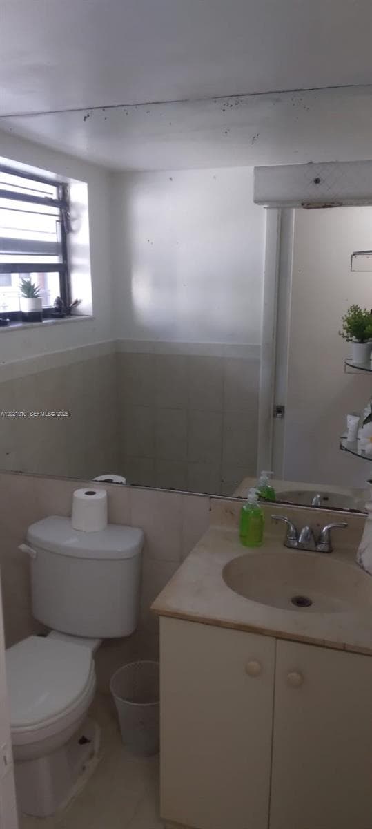 650 NE 149th St # 407A, Miami, FL 33161 photo 10