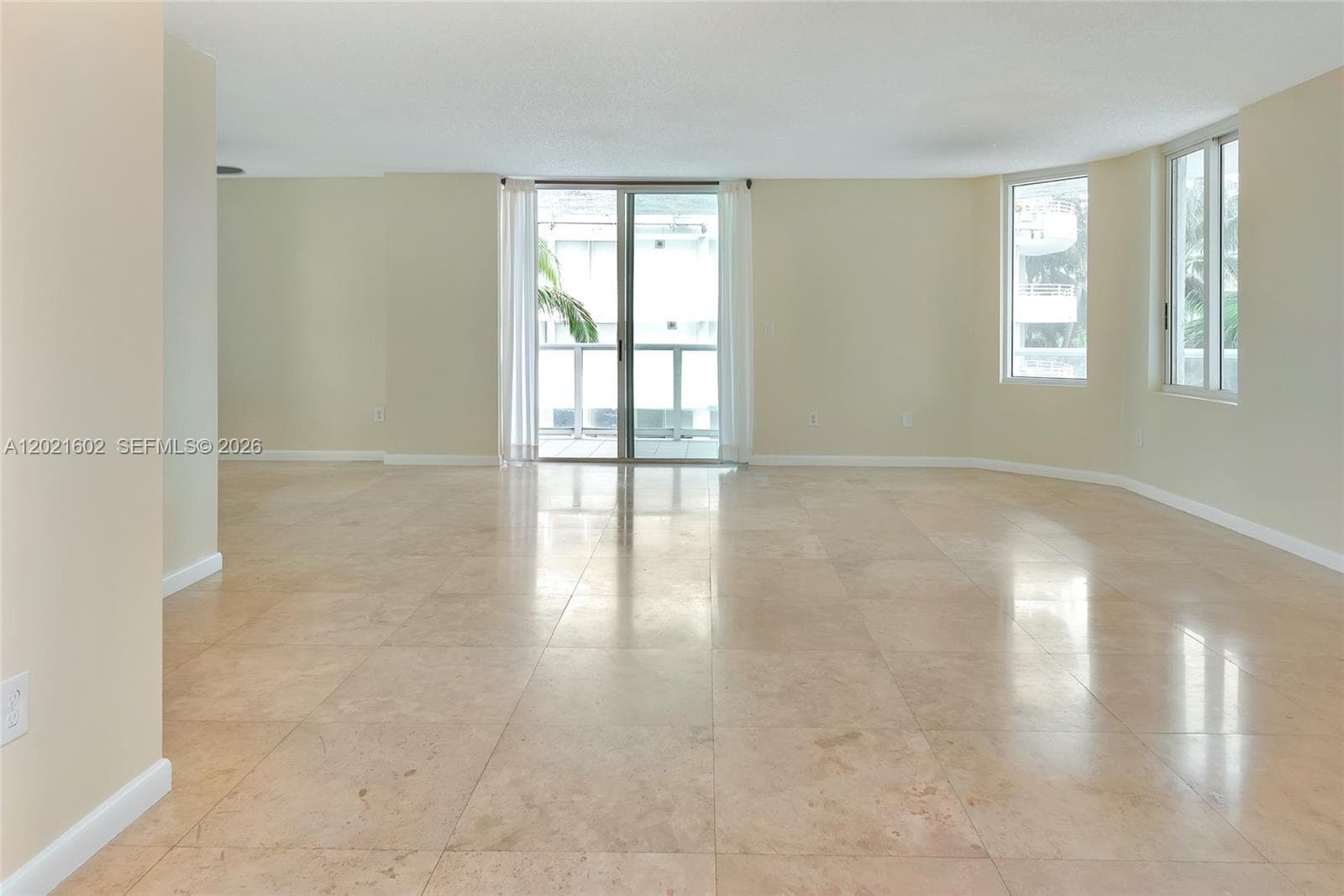 5900 Collins Ave # 408, Miami Beach, FL 33140 photo 9