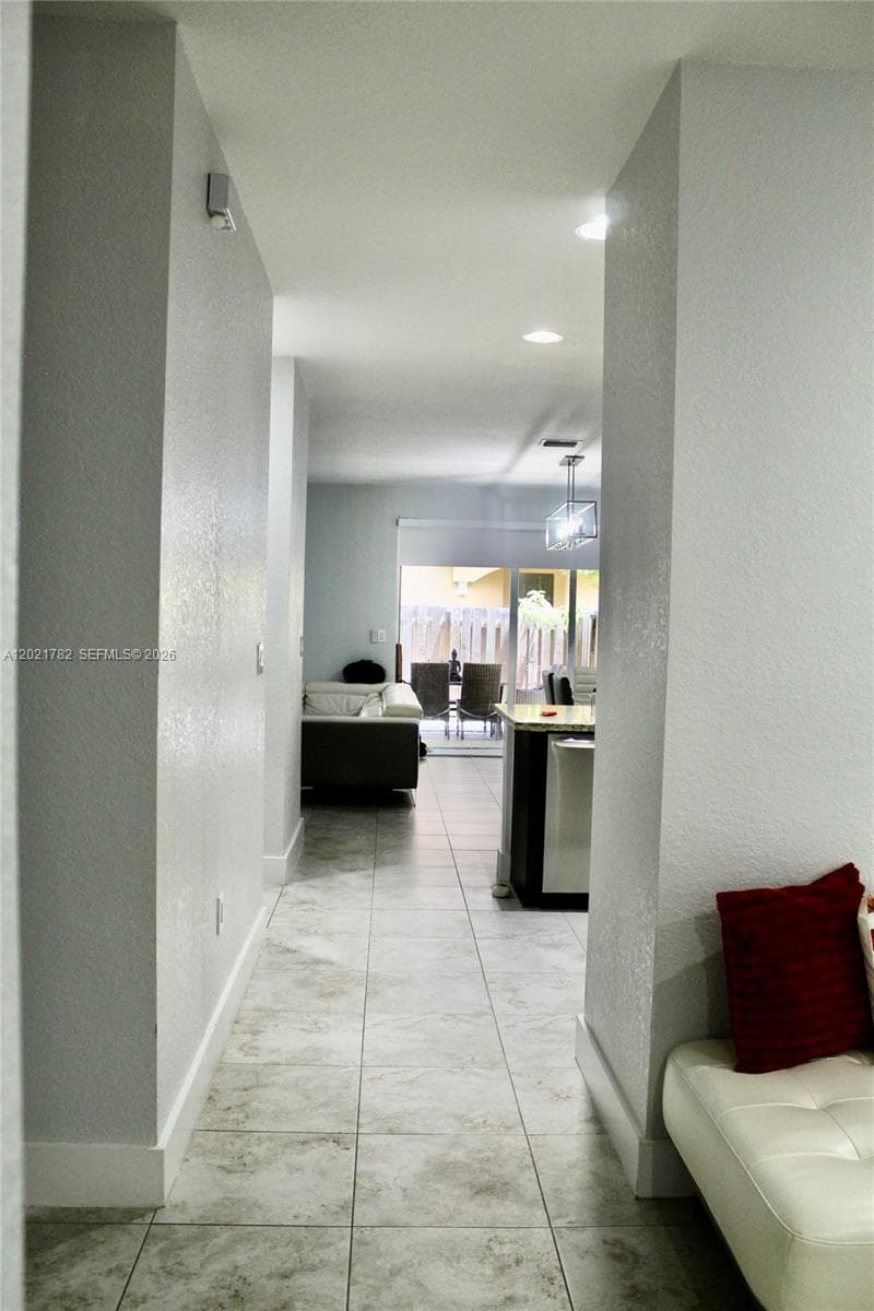 1463 SE 24th Ter, Homestead, FL 33035 photo 6