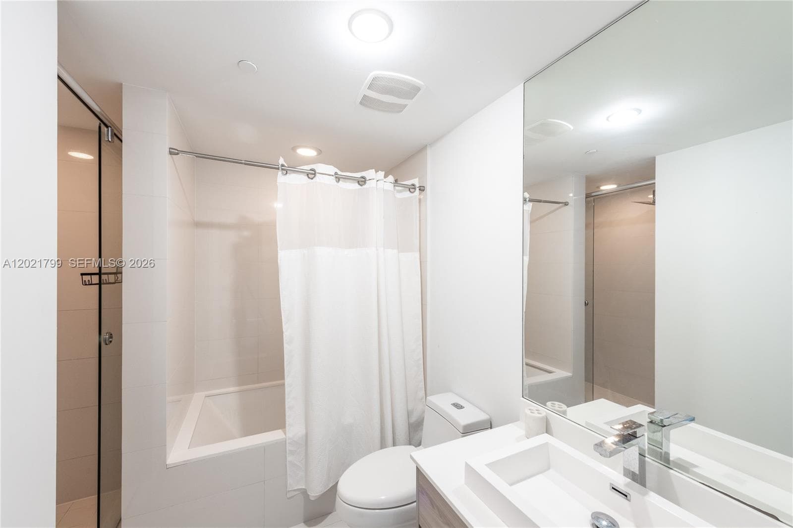 1300 S Miami Ave # 4709, Miami, FL 33130 photo 12