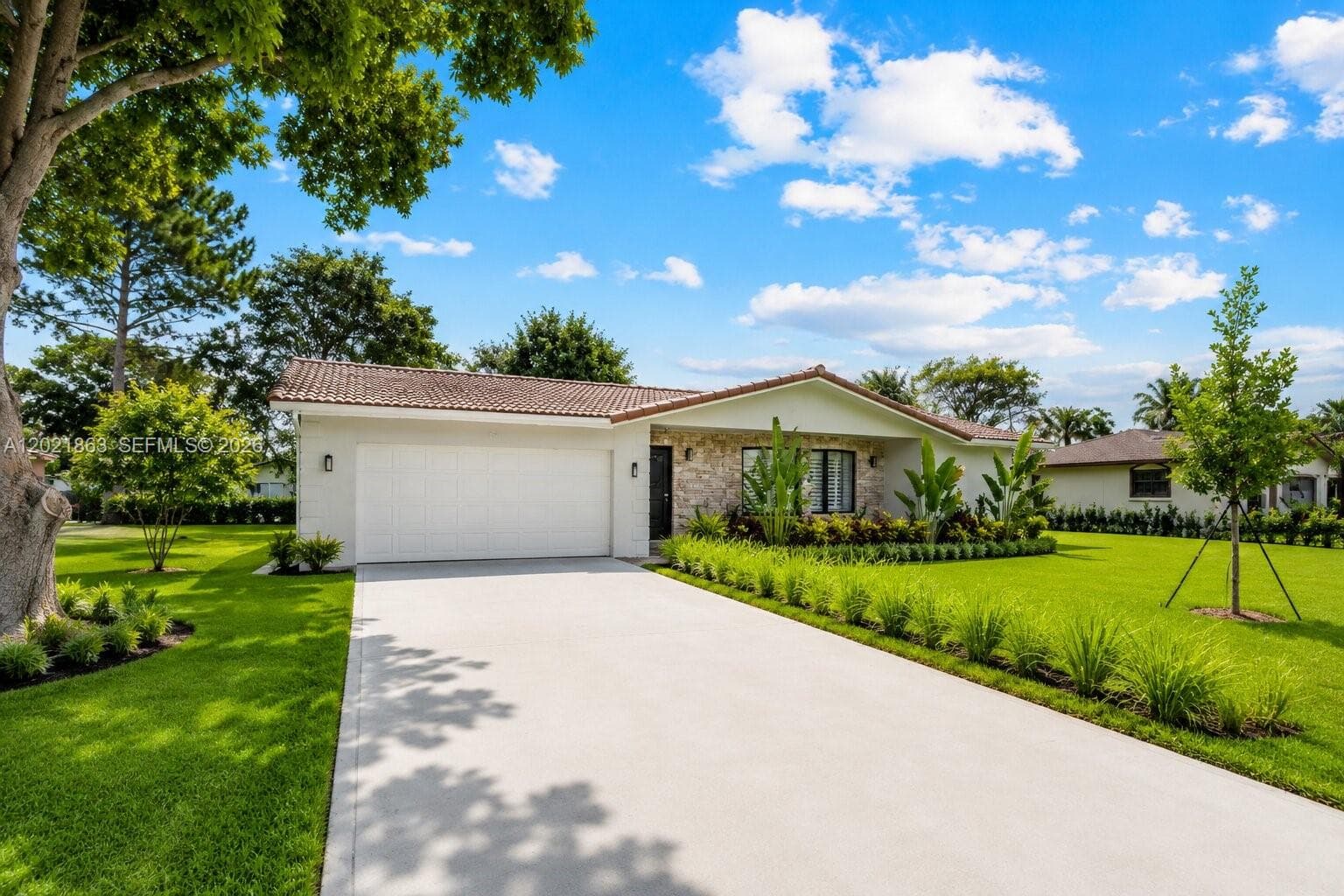 2537 NW 116th Ter, Coral Springs, FL 33065 photo 2