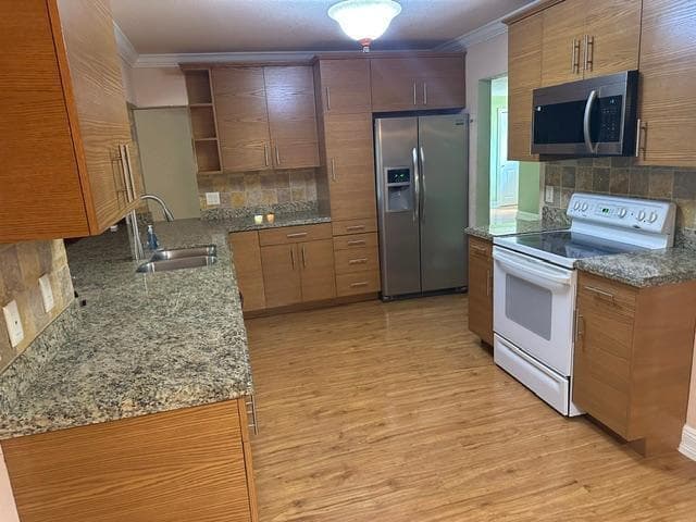 732 SE 11th Avenue, Deerfield Beach, FL 33441 photo 6