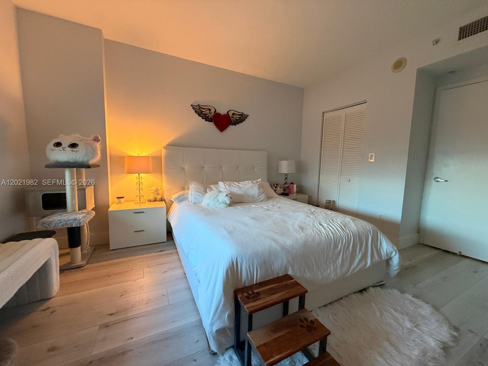 325 S Biscayne Blvd # 2024, Miami, FL 33131 photo 6