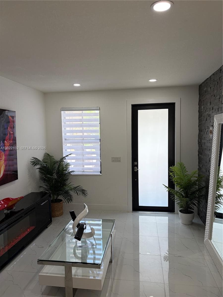 3409 W 92nd Pl, Hialeah, FL 33018 photo 7