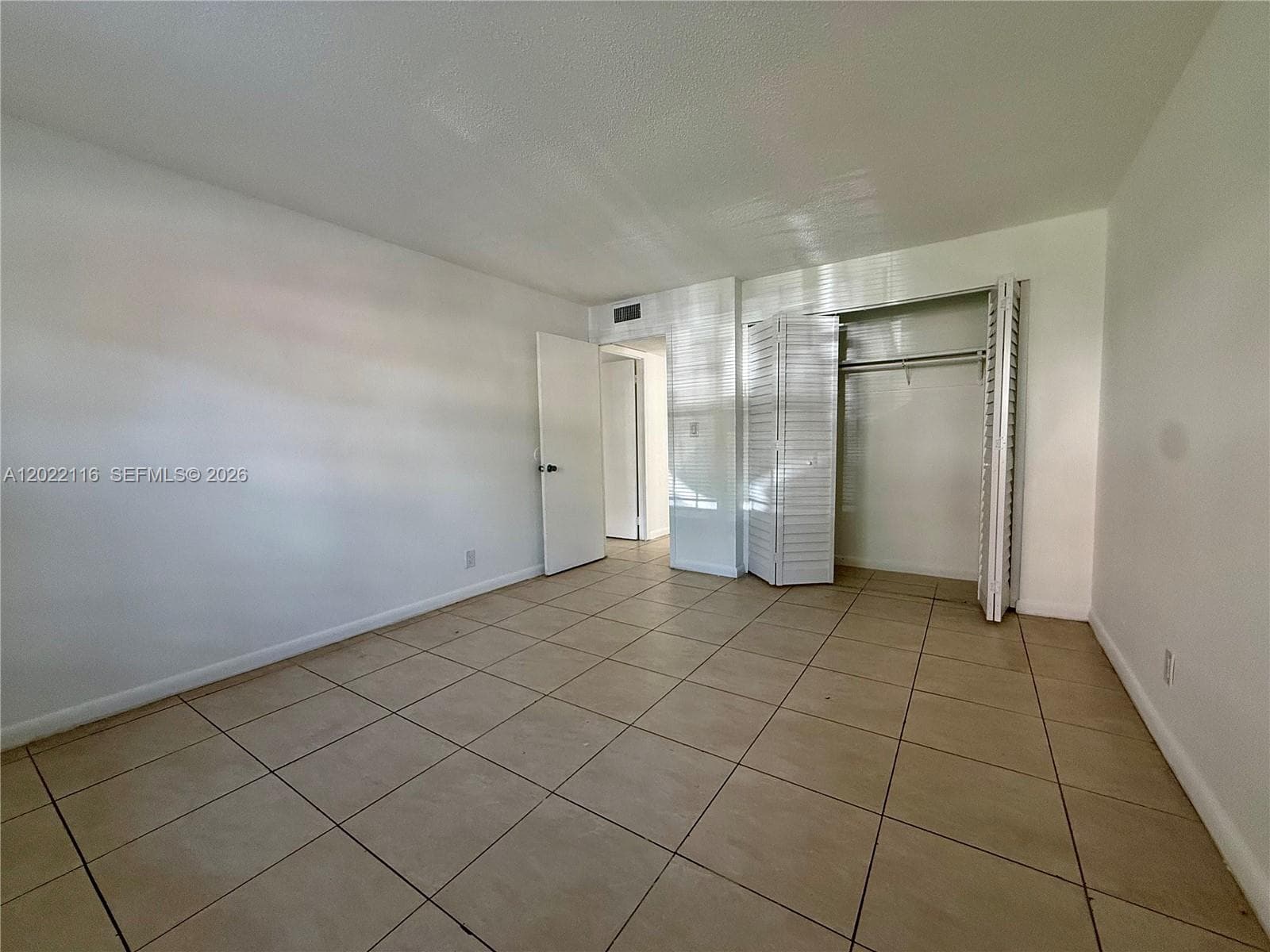 18101 NW 68th Ave # B102, Hialeah, FL 33015 photo 13