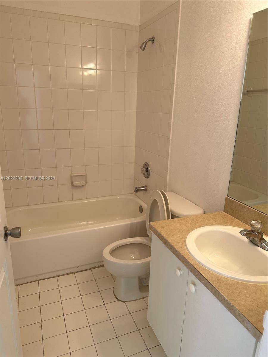 4513 Woodland Cir # 4513, Tamarac, FL 33319 photo 7