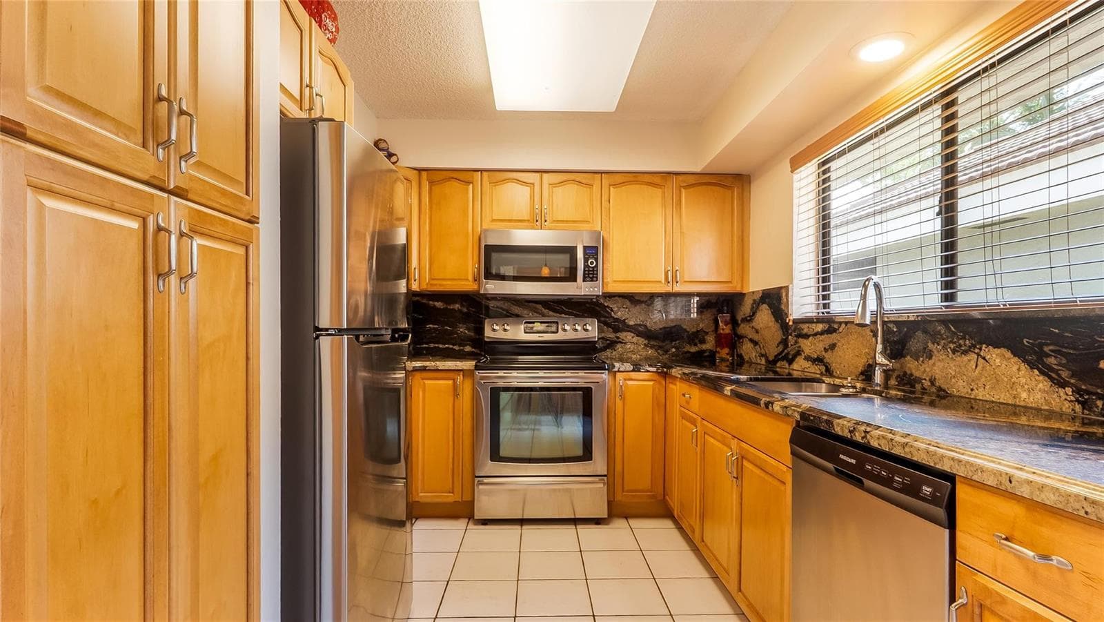 1867 NW 99th Avenue, Plantation, FL 33322 photo 13