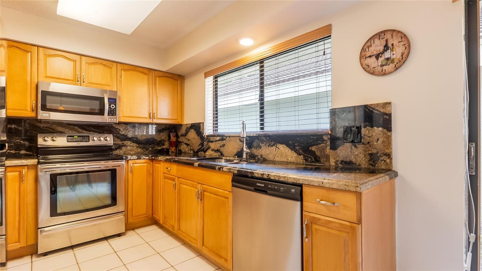 1867 NW 99th Avenue, Plantation, FL 33322 photo 12