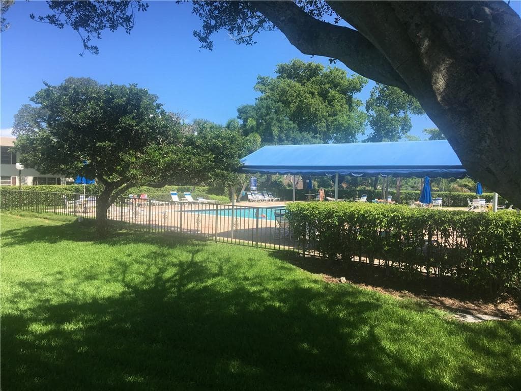 2851 S Palm Aire Drive # 309, Pompano Beach, FL 33069 photo 9