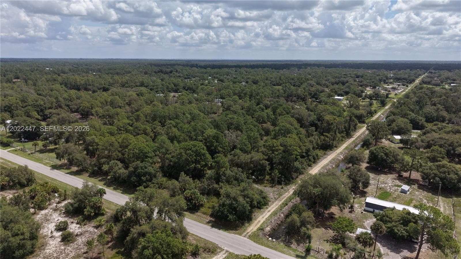 375 S Mayoral St, Clewiston, FL 33440 photo 2