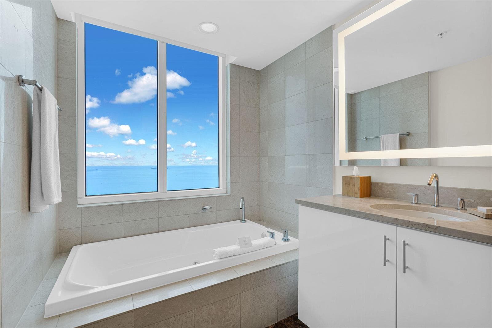 505 N Fort Lauderdale Beach Boulevard # 2018, Fort Lauderdale, FL 33304 photo 7