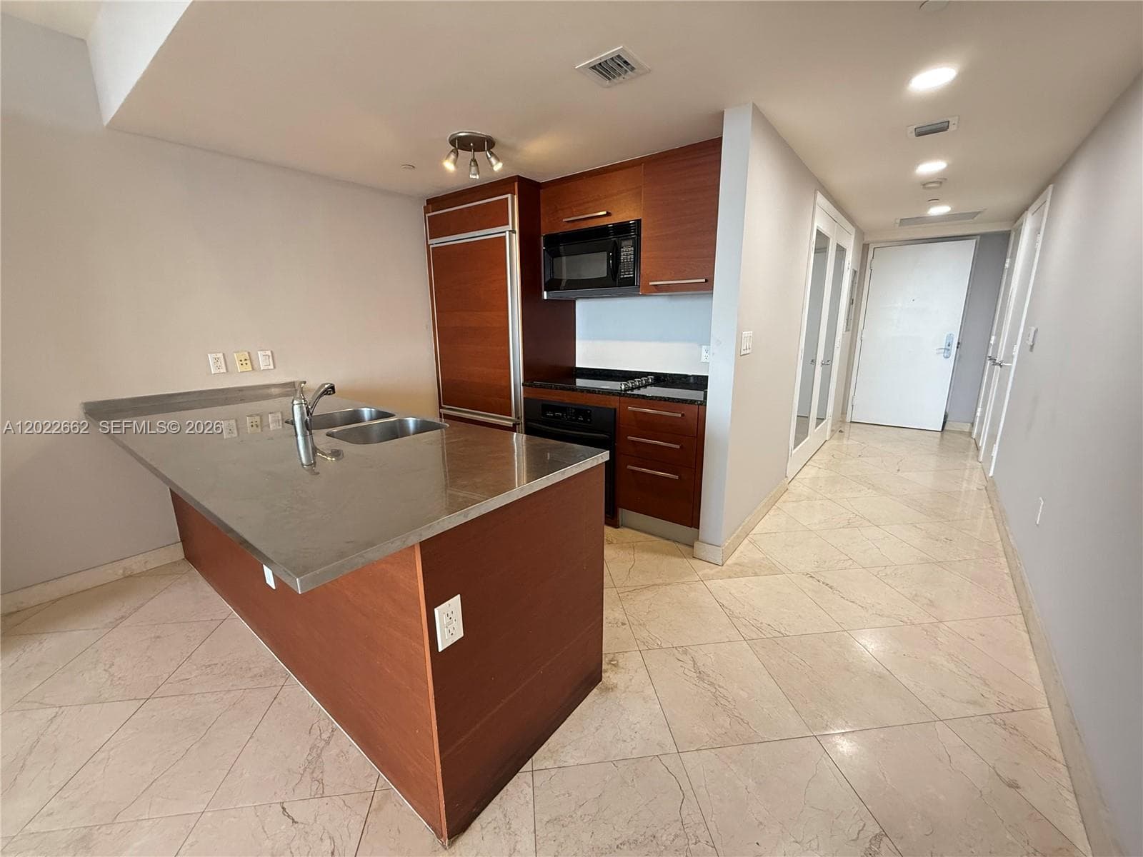 1850 S OCEAN DR # 4009, Hallandale Beach, FL 33009 photo 2