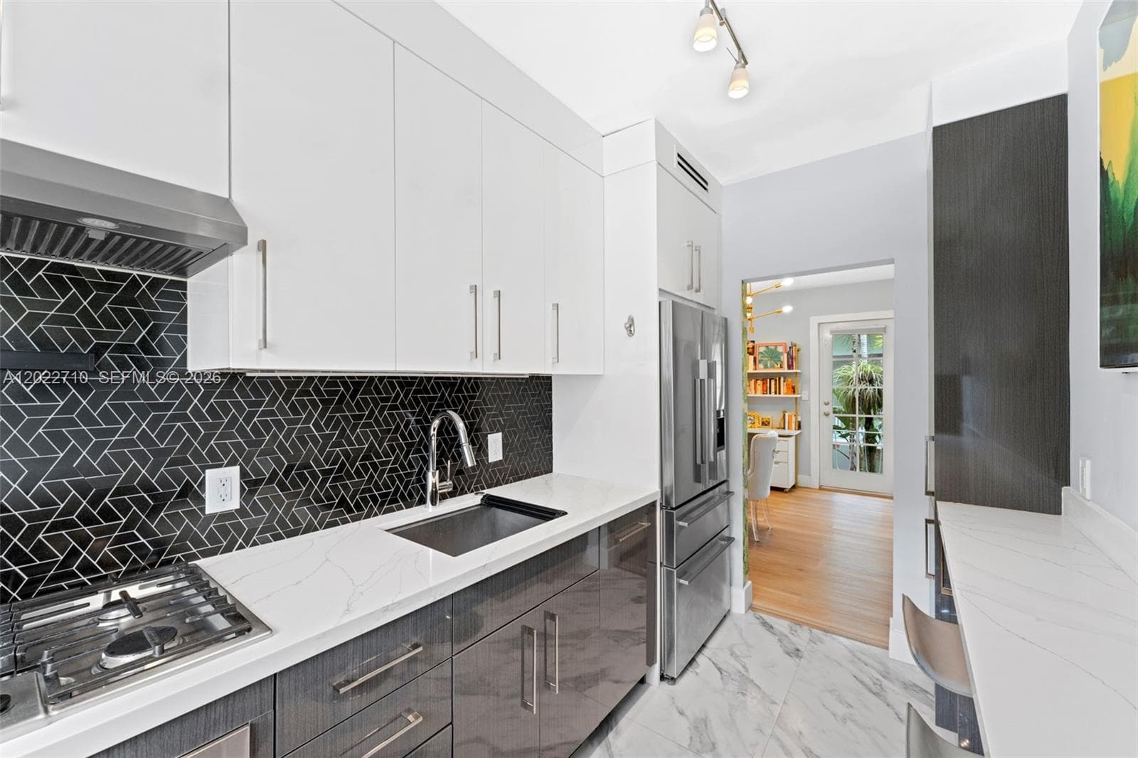 1925 Washington Ave # 16, Miami Beach, FL 33139 photo 6