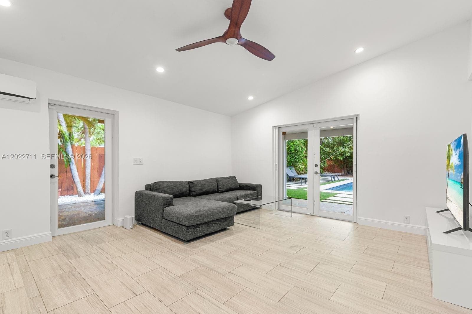 443 NE 71st St, Miami, FL 33138 photo 11