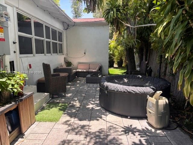 8228 NE 8th Ct, Miami, FL 33138 photo 13