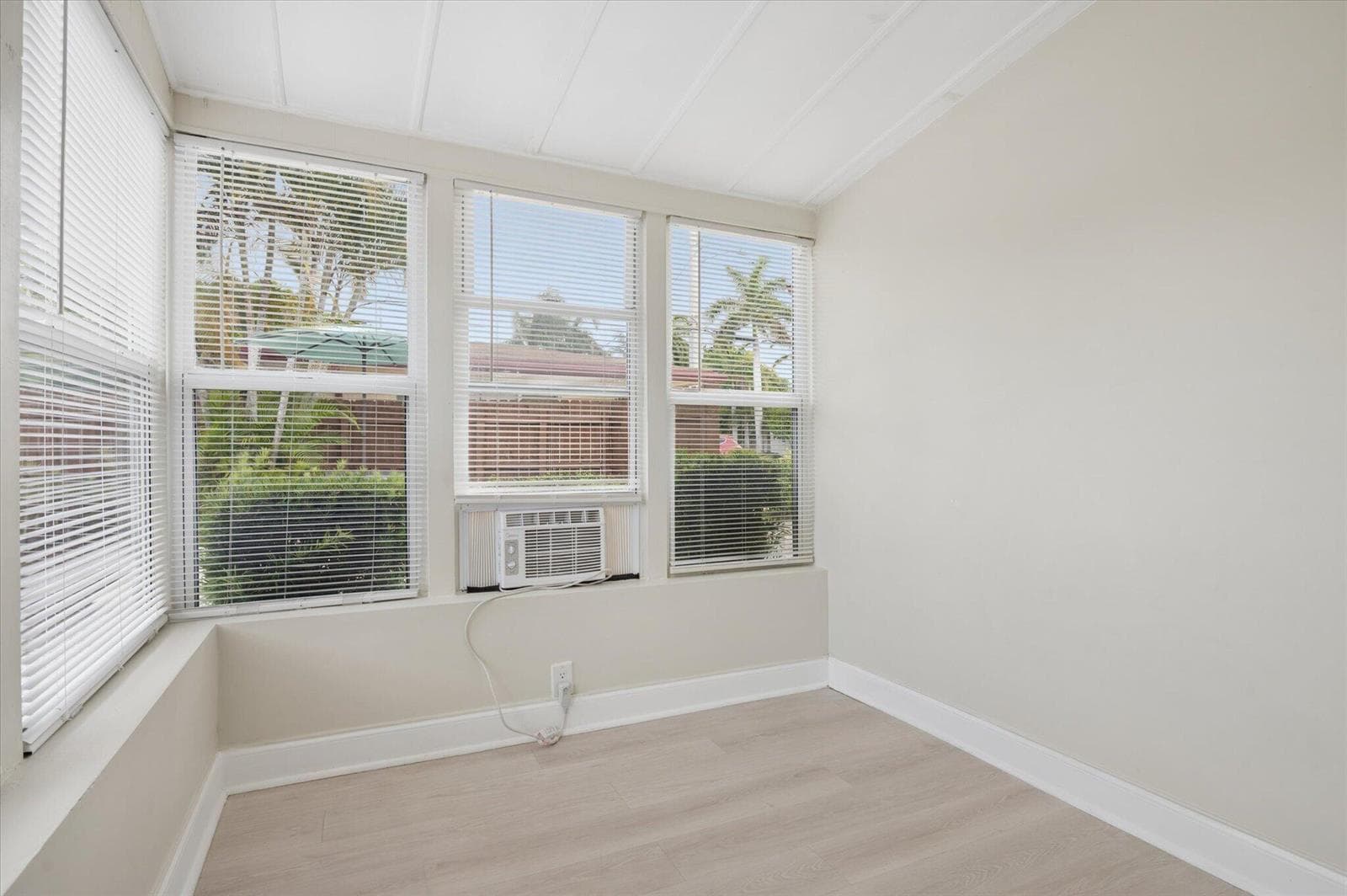 1645 NE 16th Avenue, Fort Lauderdale, FL 33305 photo 9