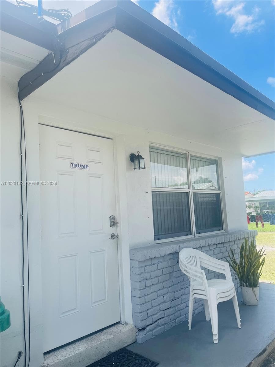 3410 SW 89th Ct, Miami, FL 33165 photo 11