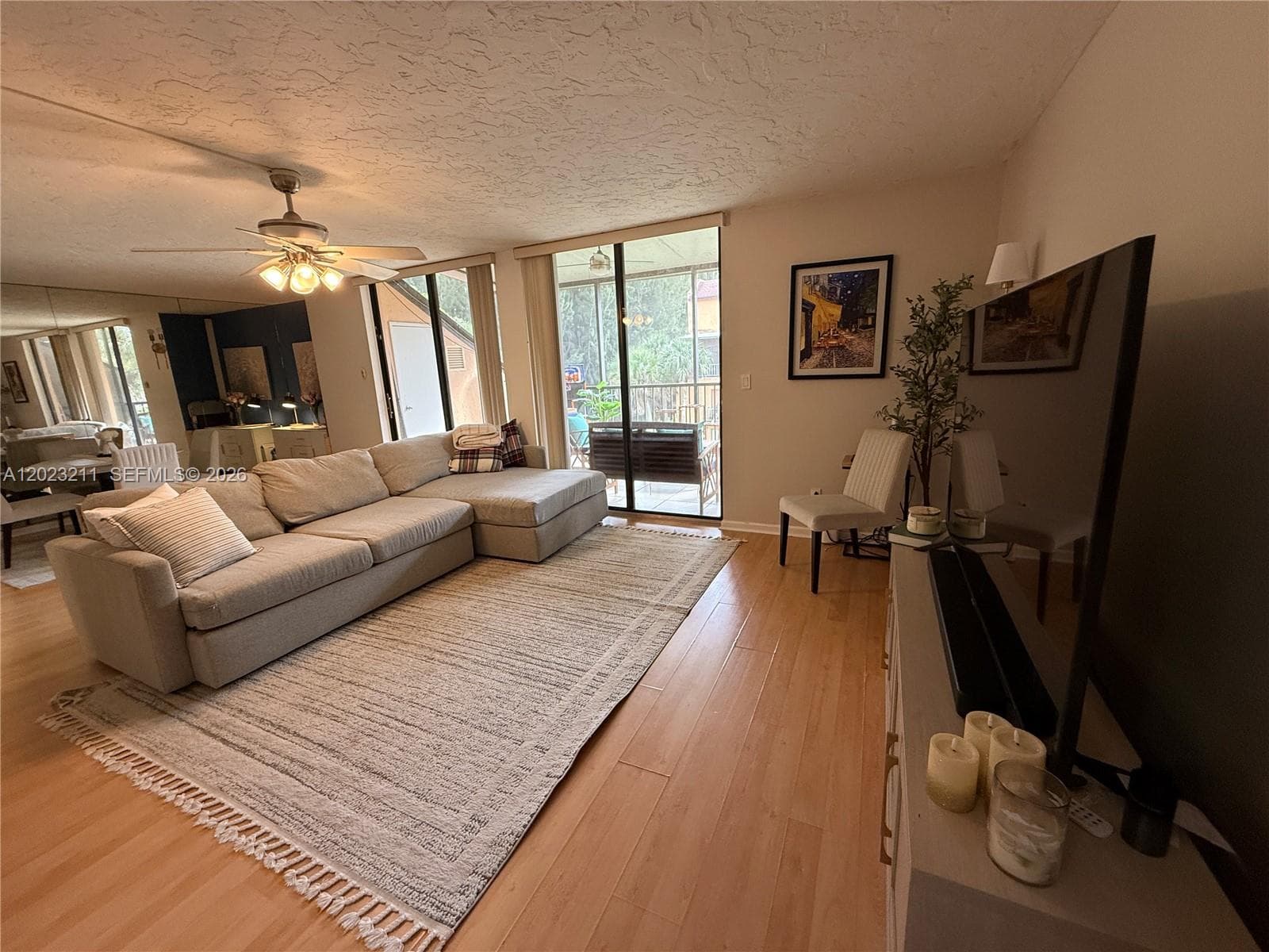 450 Commodore Dr # 306, Plantation, FL 33325 photo 3