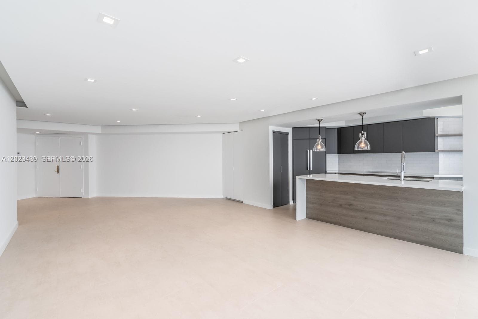 6301 Collins Ave # 2502, Miami Beach, FL 33141 photo 6