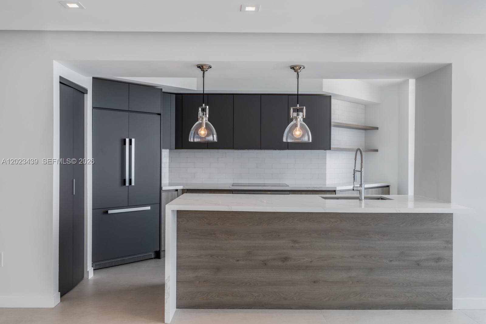 6301 Collins Ave # 2502, Miami Beach, FL 33141 photo 3