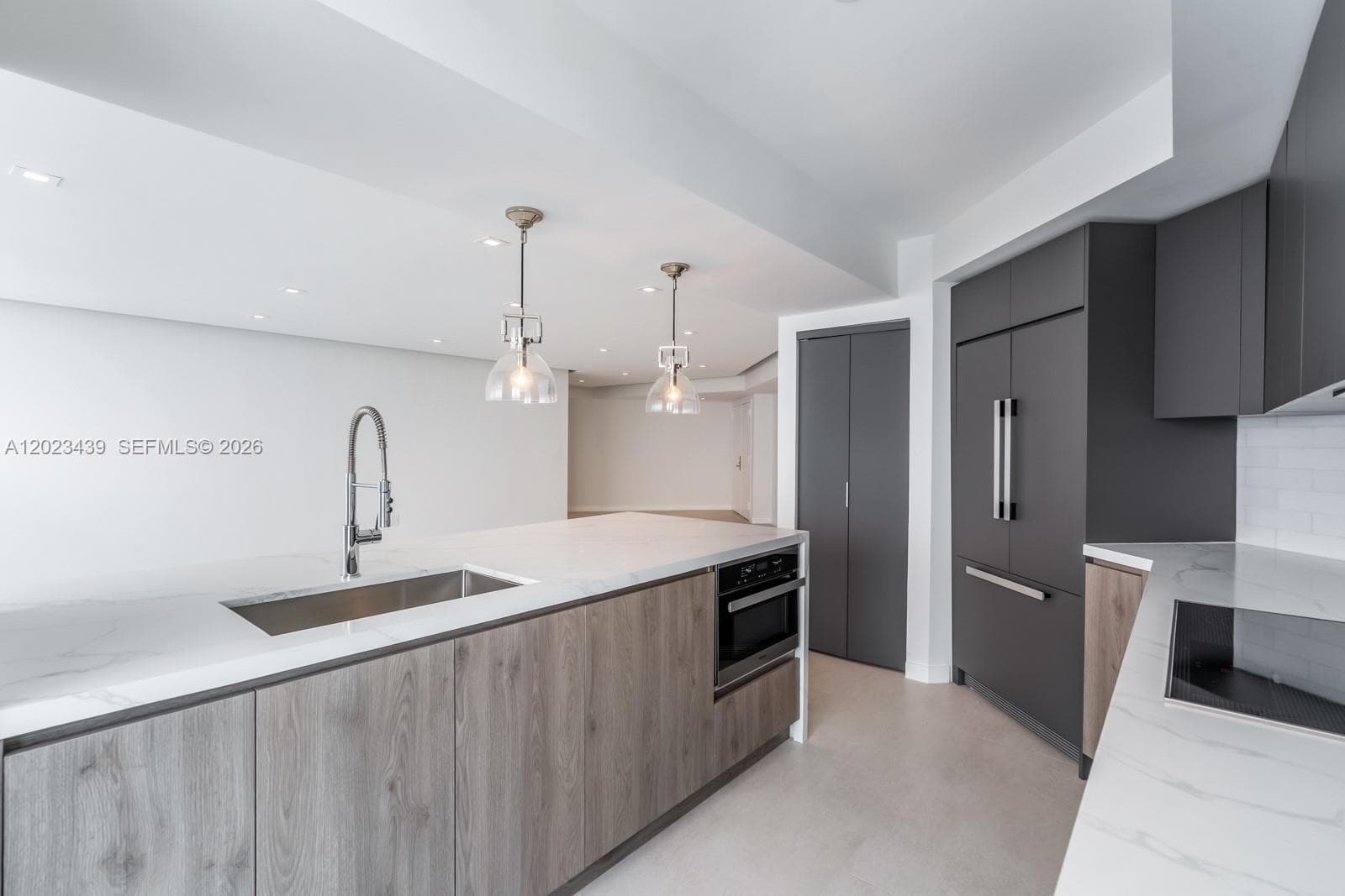 6301 Collins Ave # 2502, Miami Beach, FL 33141 photo 4