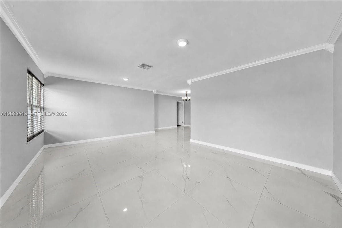5260 SW 10th Ct, Plantation, FL 33317 photo 8