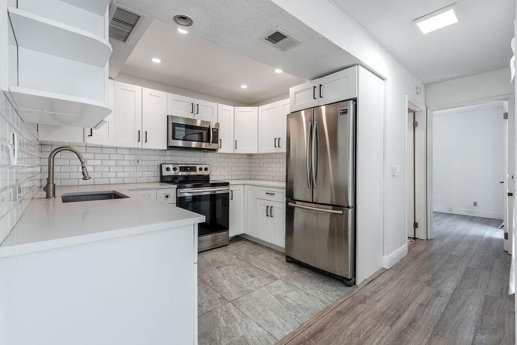8050 Severn Drive # C, Boca Raton, FL 33433 photo 8