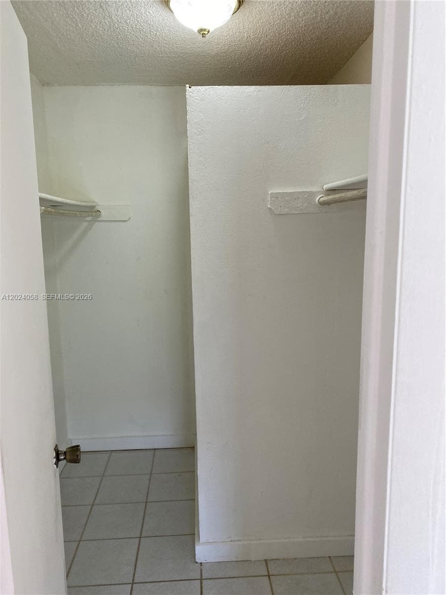1300 W 47th Pl # 118, Hialeah, FL 33012 photo 11
