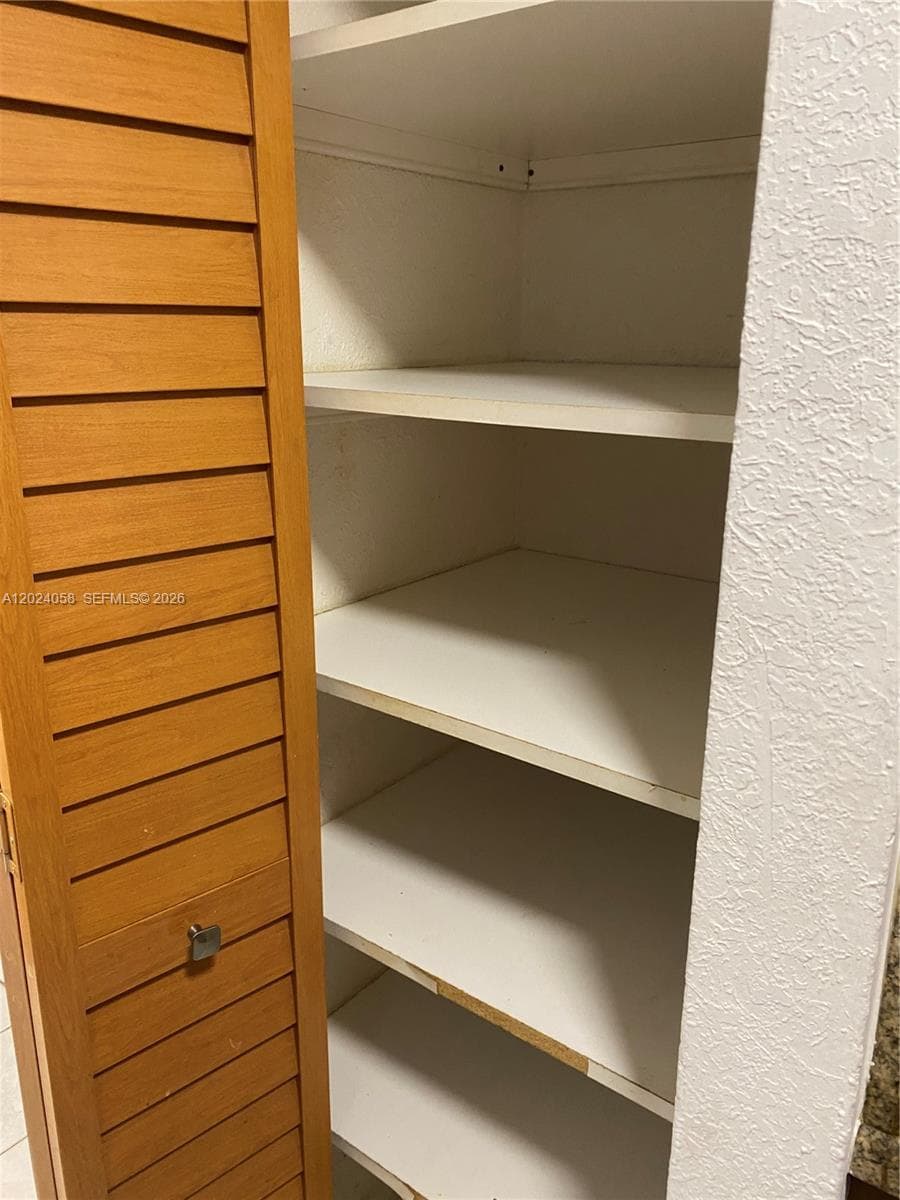 1300 W 47th Pl # 118, Hialeah, FL 33012 photo 8