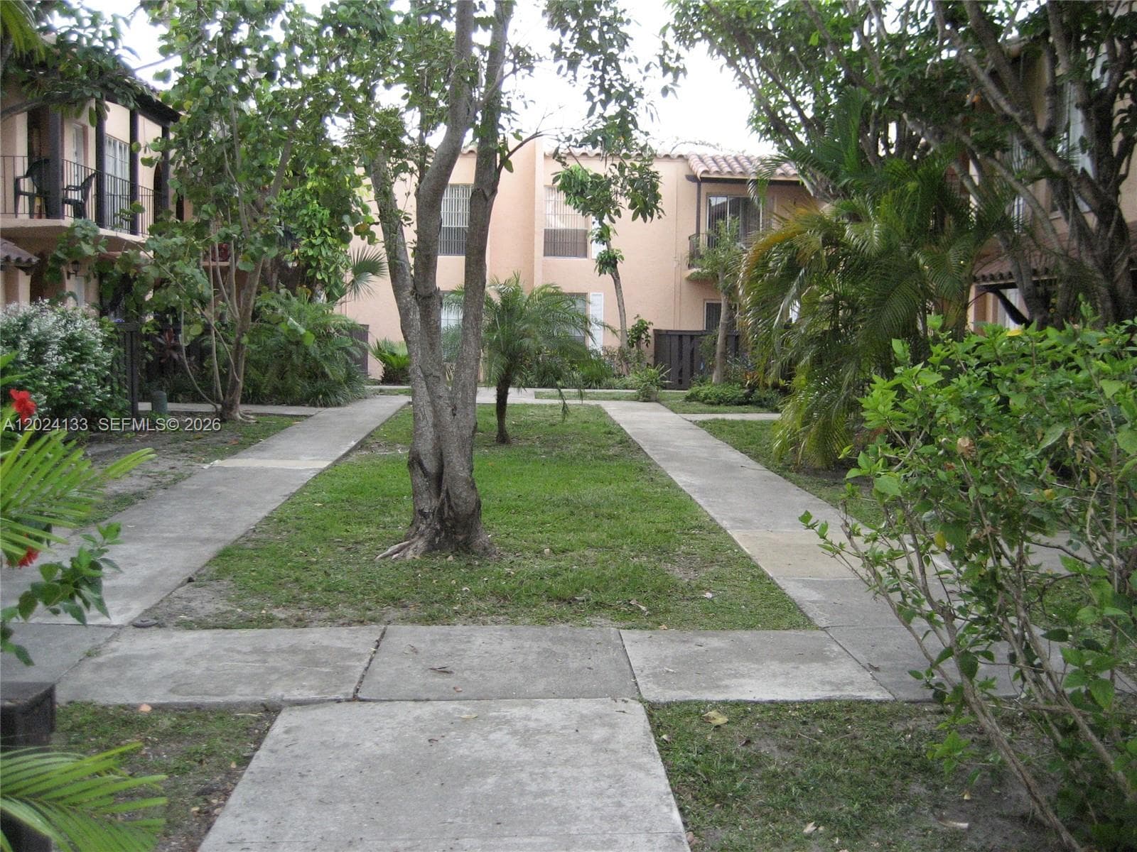 10806 N Kendall Dr # P-26, Miami, FL 33176 photo 7